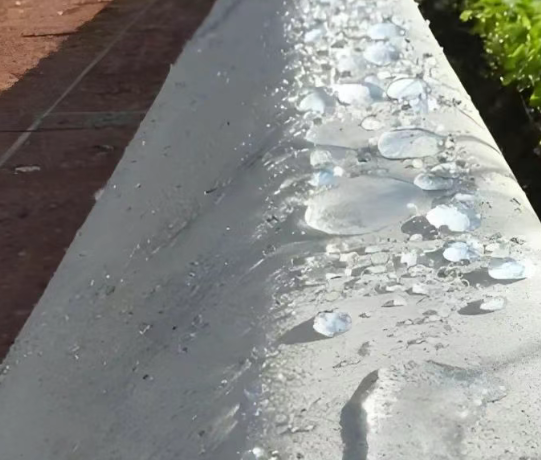 咸安硅烷浸渍涂料在混凝土保护中的应用